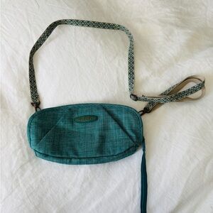 Keen Turquoise Crossbody Bag